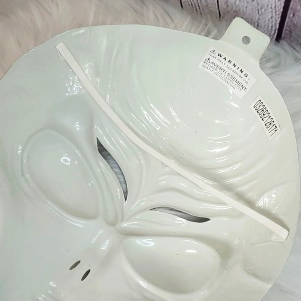 Vintage 90s NEW 1999 Alien Extraterrestrial UFO Plastic Halloween Mask X-FILES